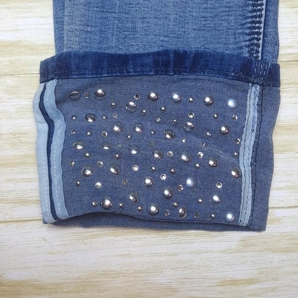 Ladies Rhinestone Jeans - Picture 5 of 10